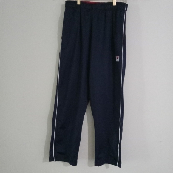 Blue, red & white Fila tracksuit..jacket is a large, pants are medium - Picture 8 of 8